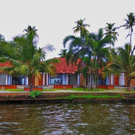 Punnamada Resort Alappuzha Exterior foto