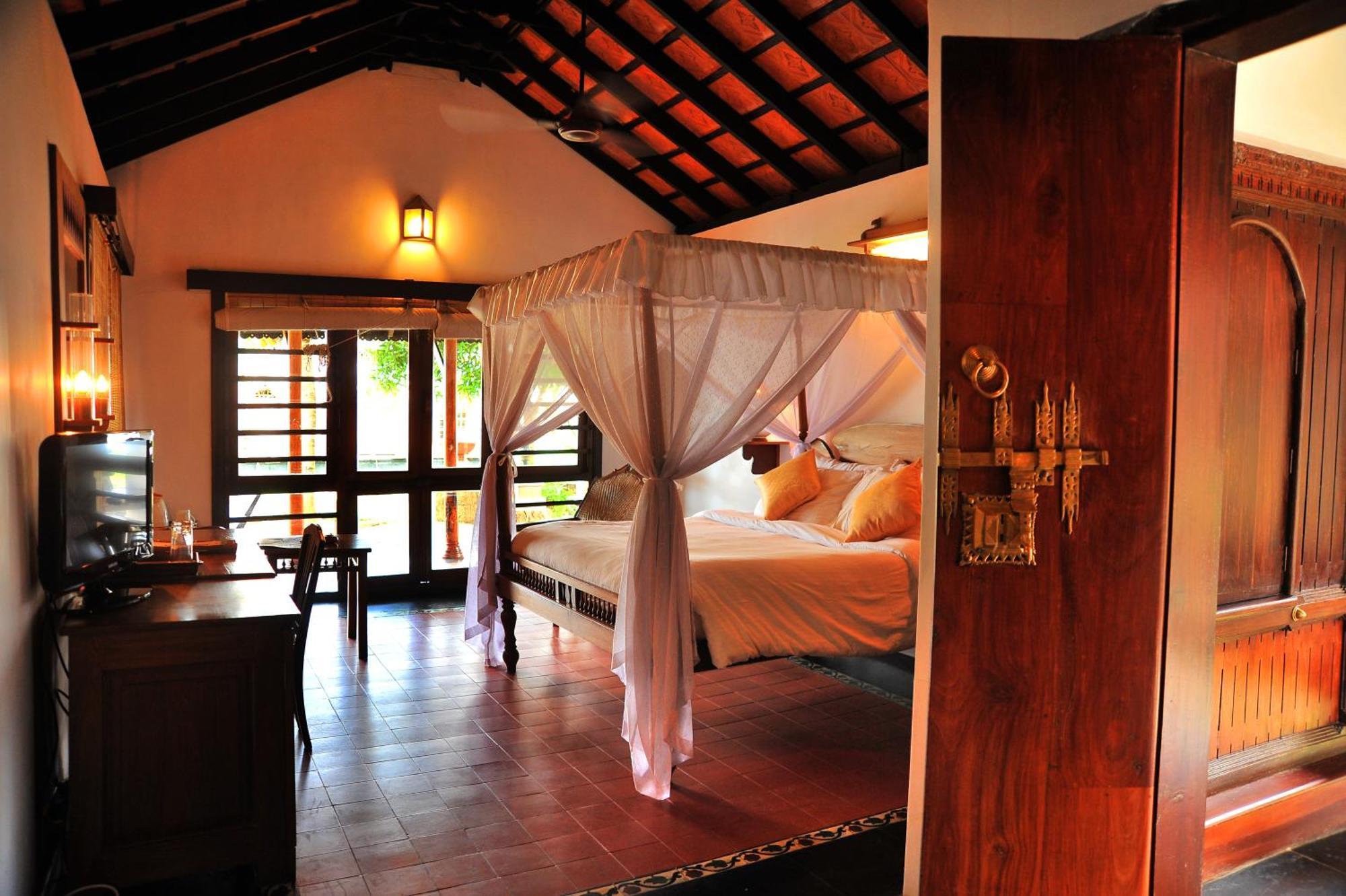 Punnamada Resort Alappuzha Exterior foto