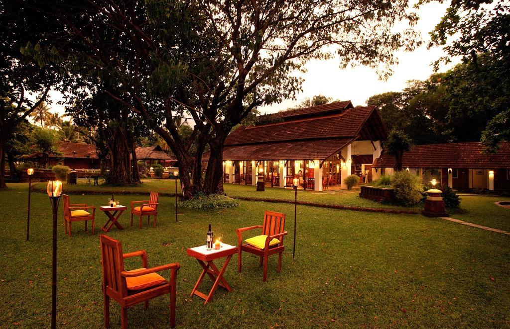Punnamada Resort Alappuzha Exterior foto