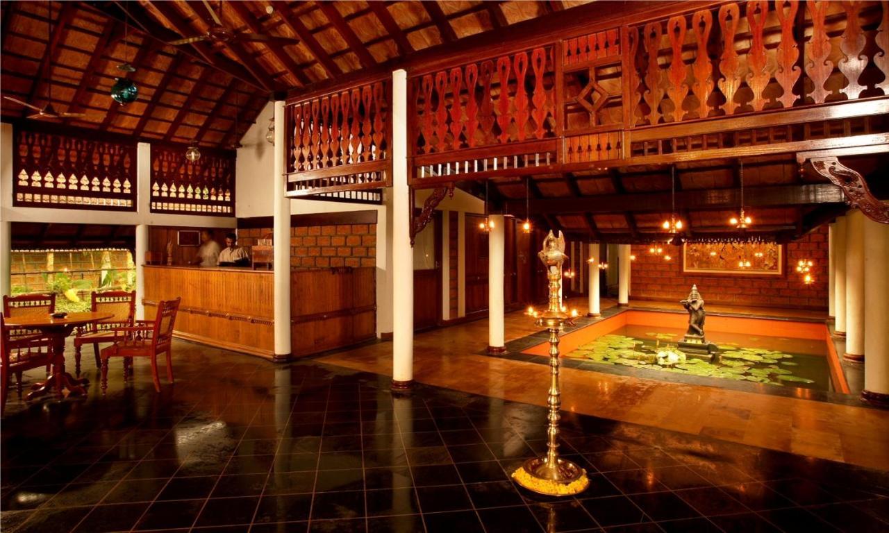 Punnamada Resort Alappuzha Exterior foto