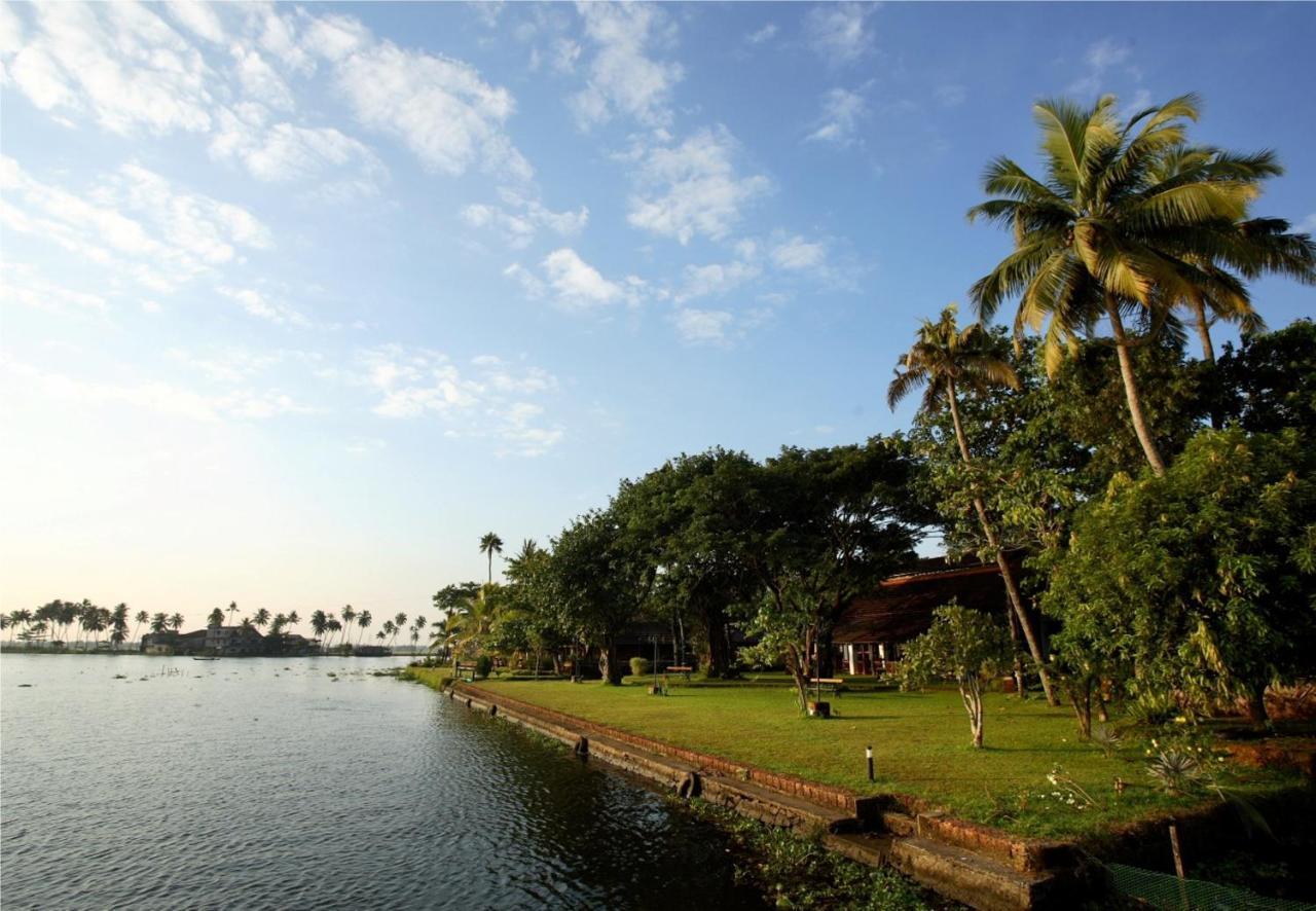 Punnamada Resort Alappuzha Exterior foto